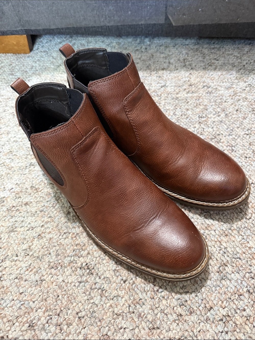 Sonoma Men's Chestnut Brown Chukka Chelsea Boots